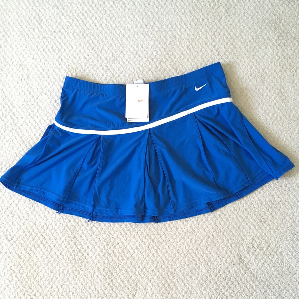 Nike Dri-Fit tennis skort